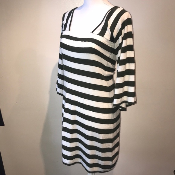 Striped Dress - Picture 3 of 6